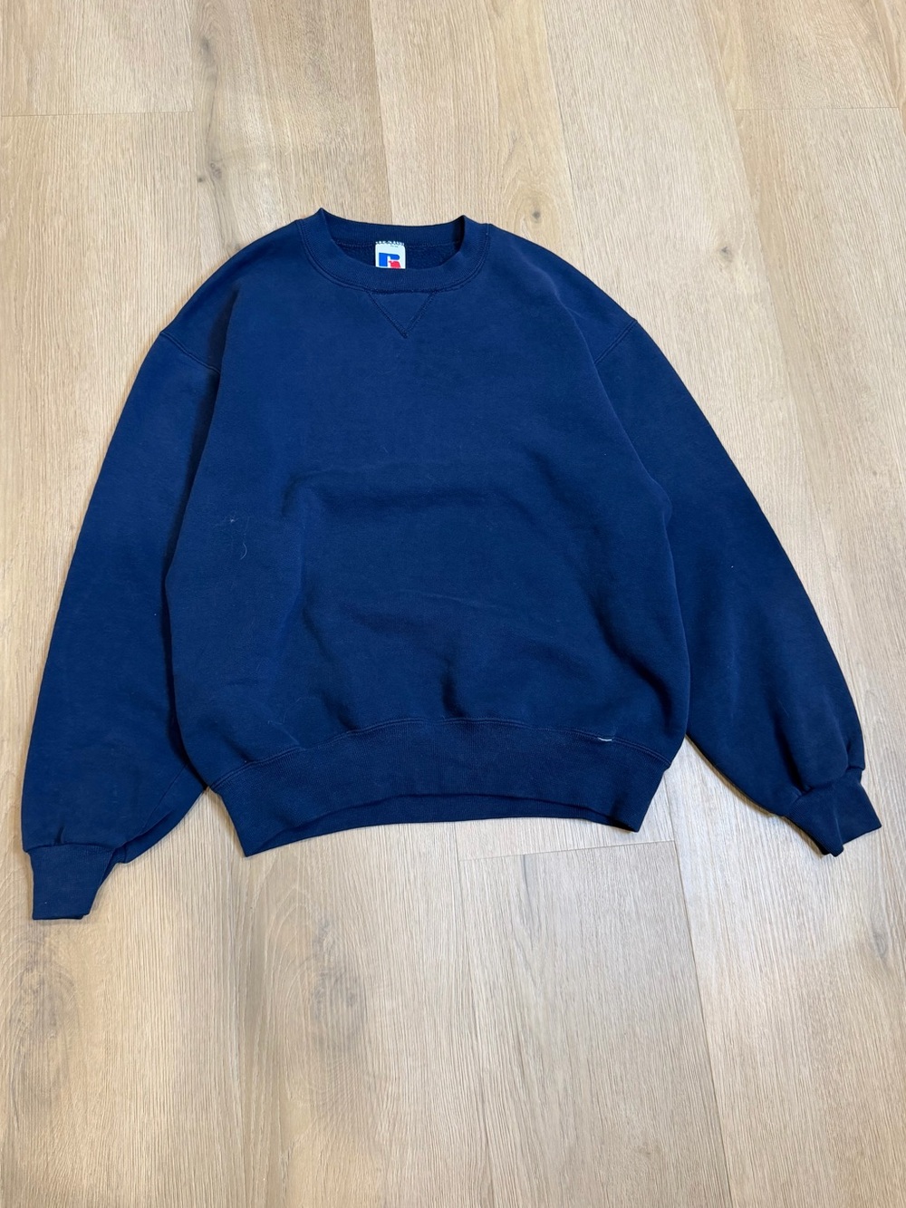 Y2K Russell Athletic Classic Navy Crewneck Sweatshirt